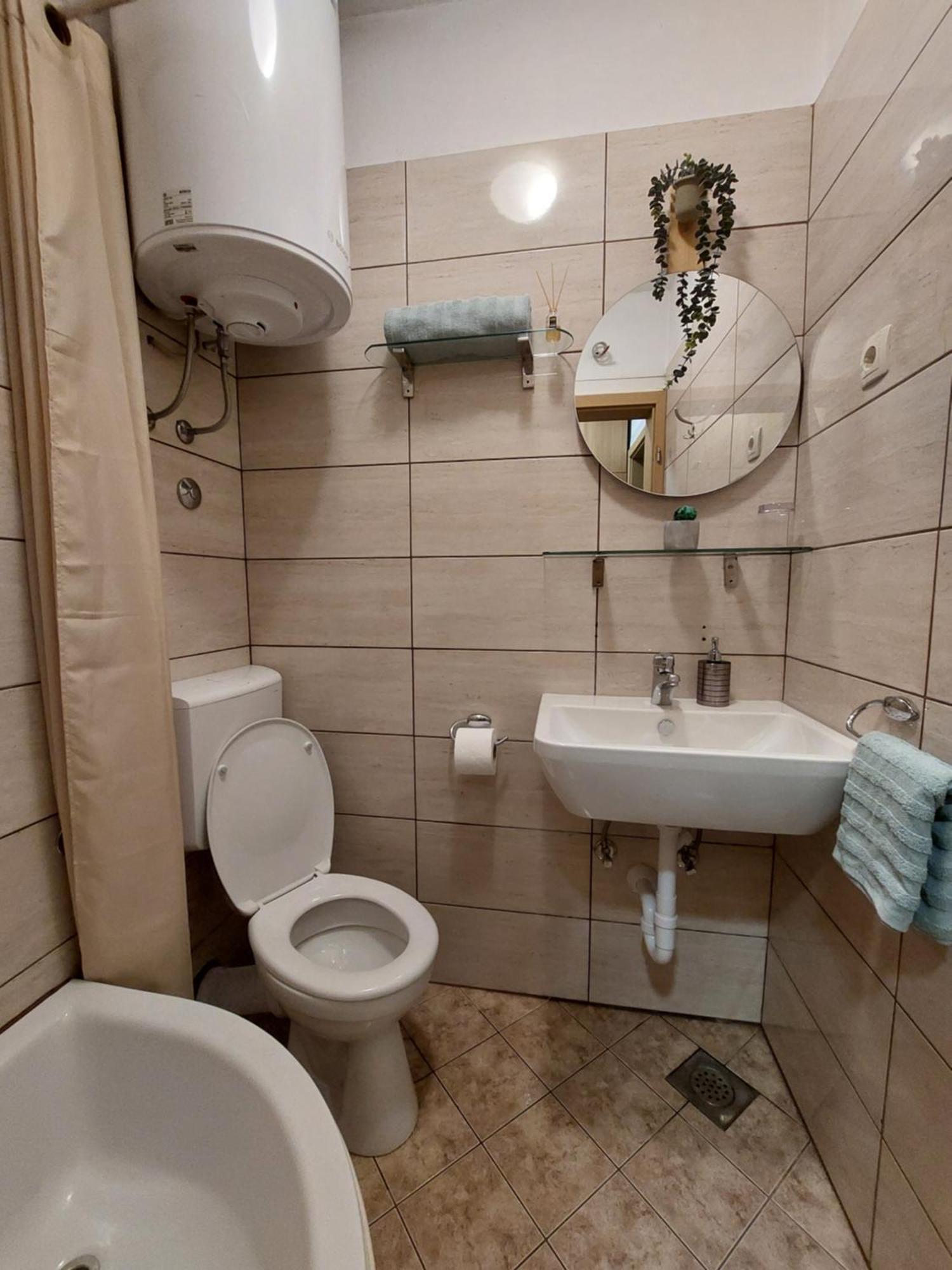 Guesthouse Anita Kotor Bagian luar foto