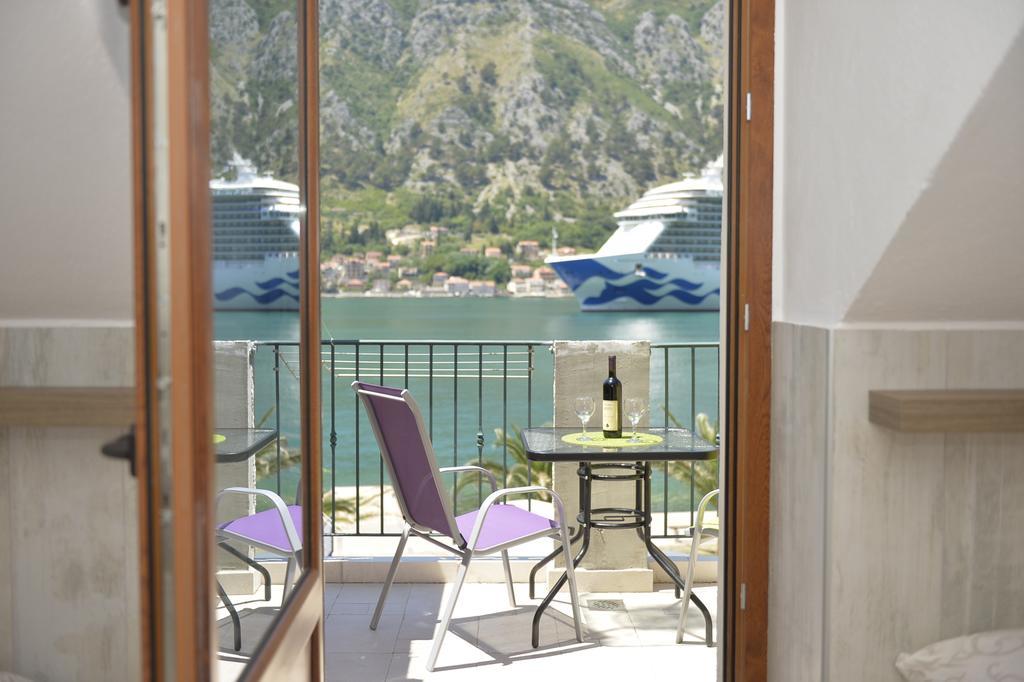 Guesthouse Anita Kotor Bagian luar foto